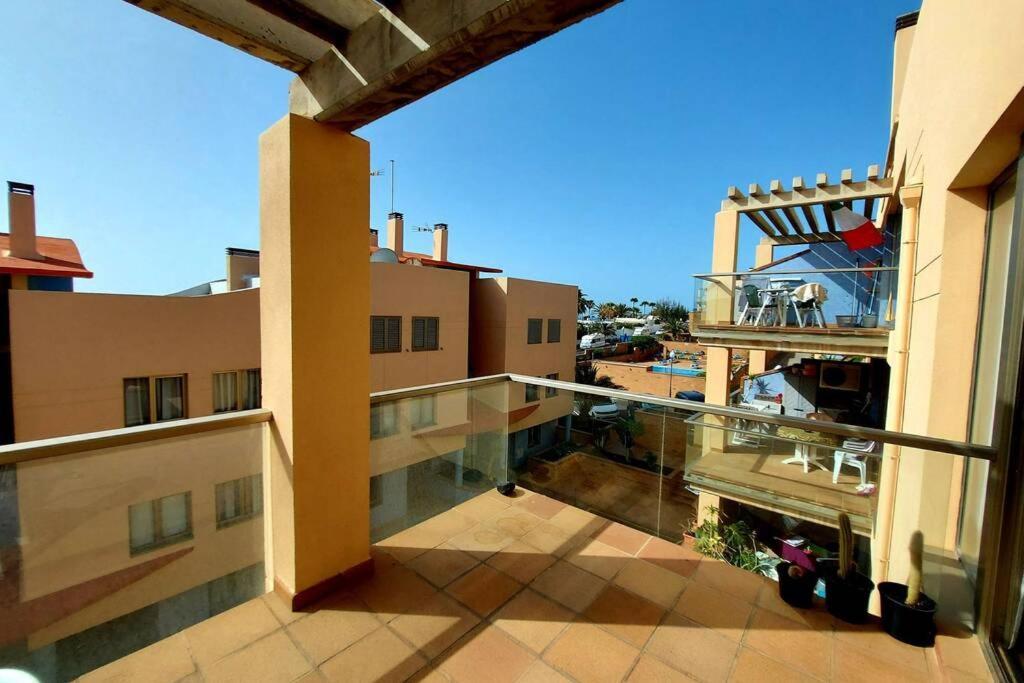 Amplio Apartamento En La Playa Del Esquinzo Jandia  Exterior photo